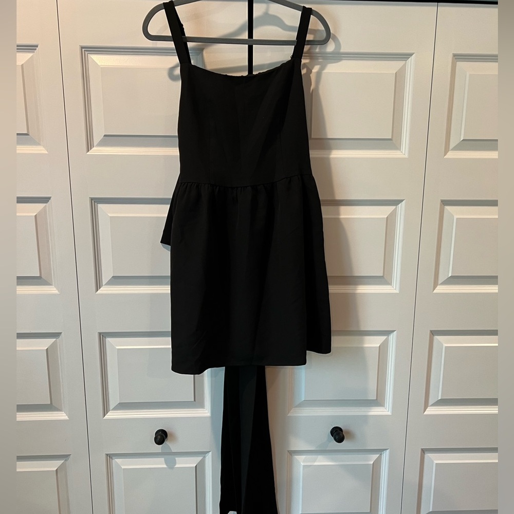 Aura Elegant Essence Black Dress with Bow